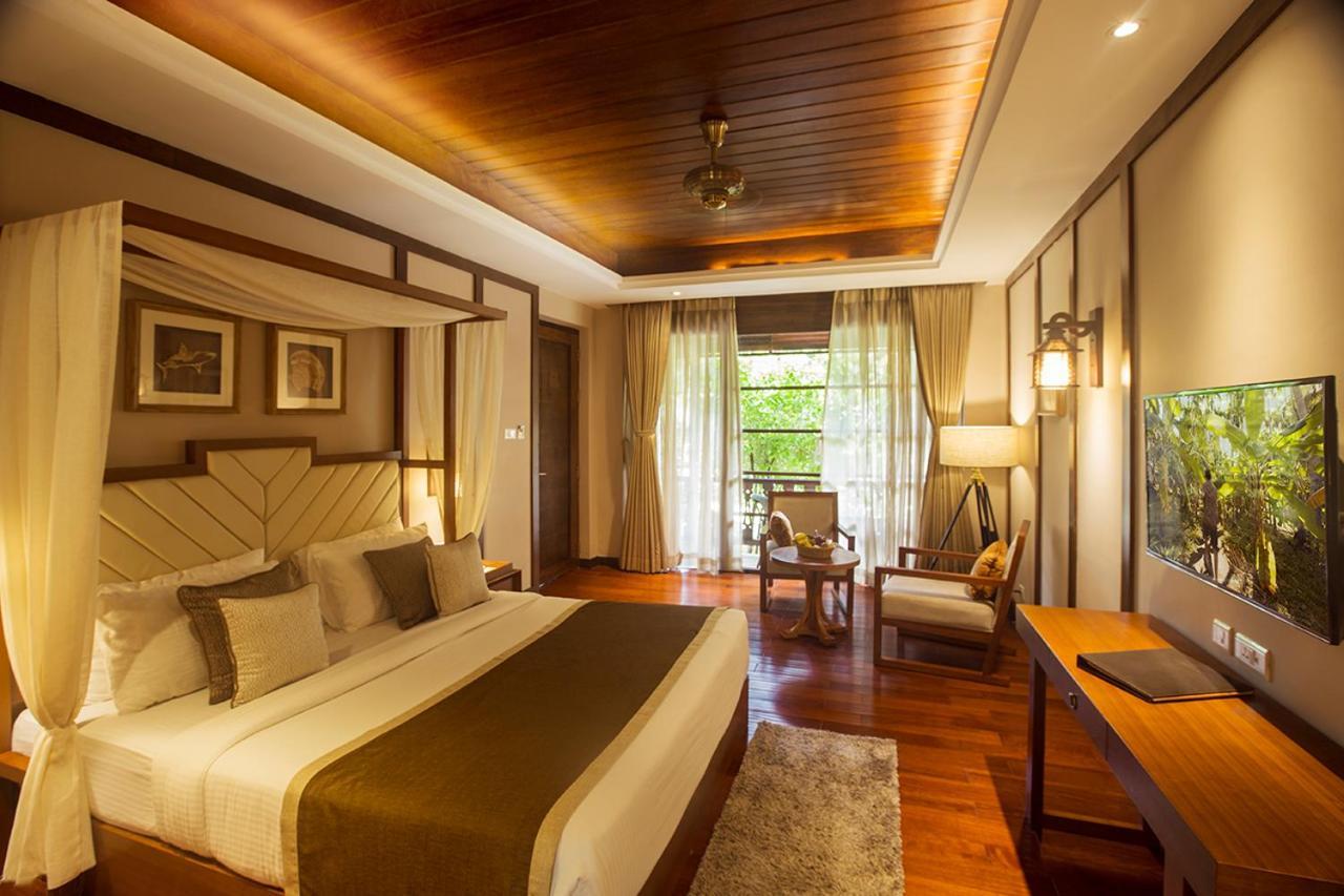 ซีเชลล์ เนล Hotel Lakshmanpur ภายนอก รูปภาพ