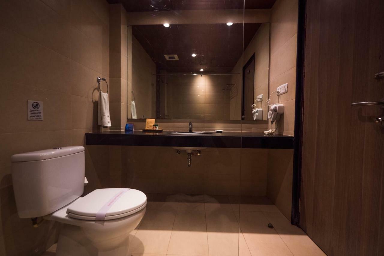 ซีเชลล์ เนล Hotel Lakshmanpur ภายนอก รูปภาพ