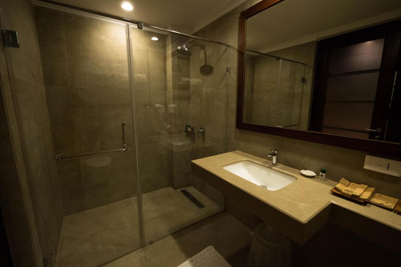 ซีเชลล์ เนล Hotel Lakshmanpur ภายนอก รูปภาพ